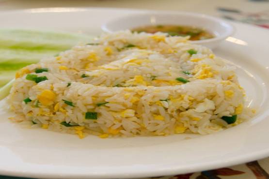 ข้าวผัดไข่