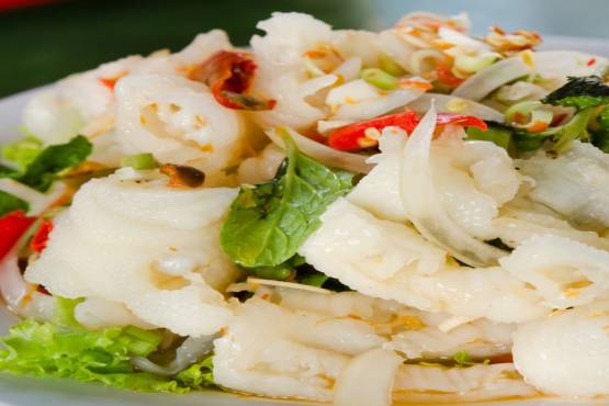 ยำเล็บมือนาง