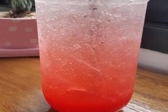 สตรอเบอรี่+โซดา